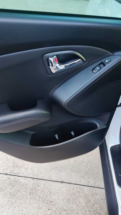 Продавам джип Hyundai IX35 137хил.км