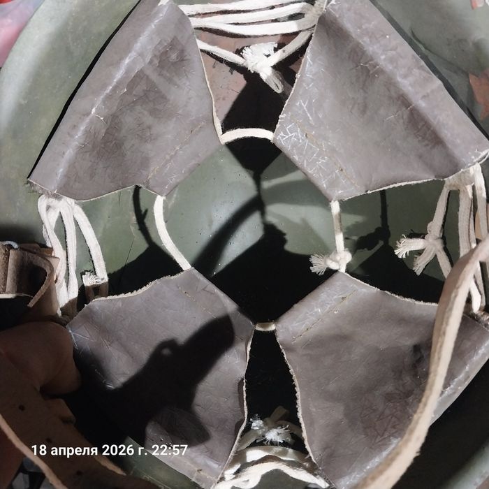 Продам военную каску