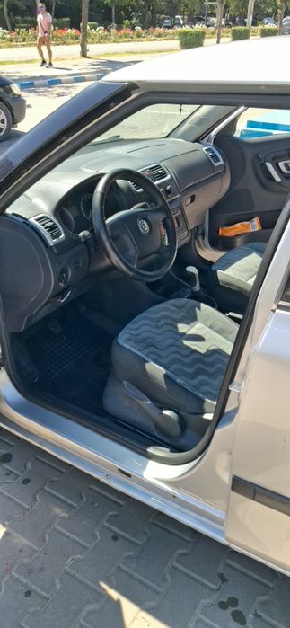 SKODA Fabia II hatchback 2008
