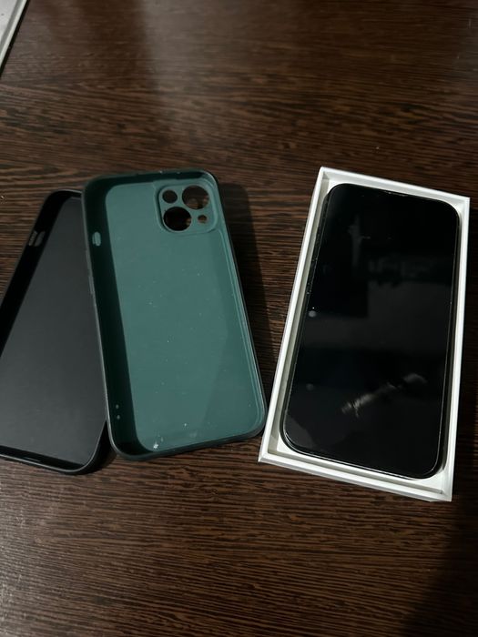 vand iphone 13 ,