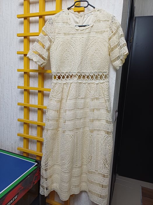 Vand rochie marimea S/M