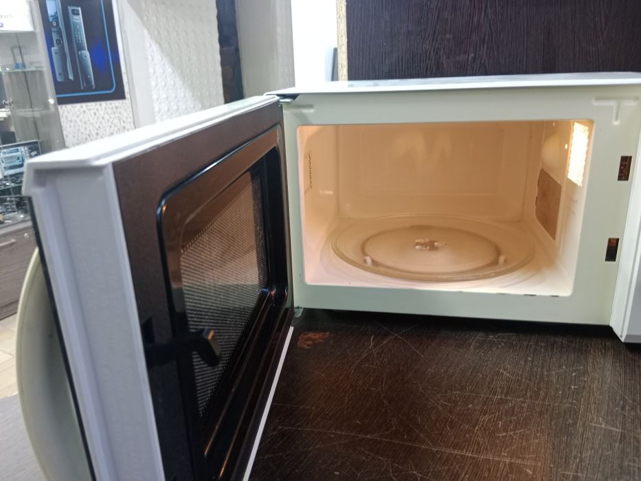 Продам микроволновку