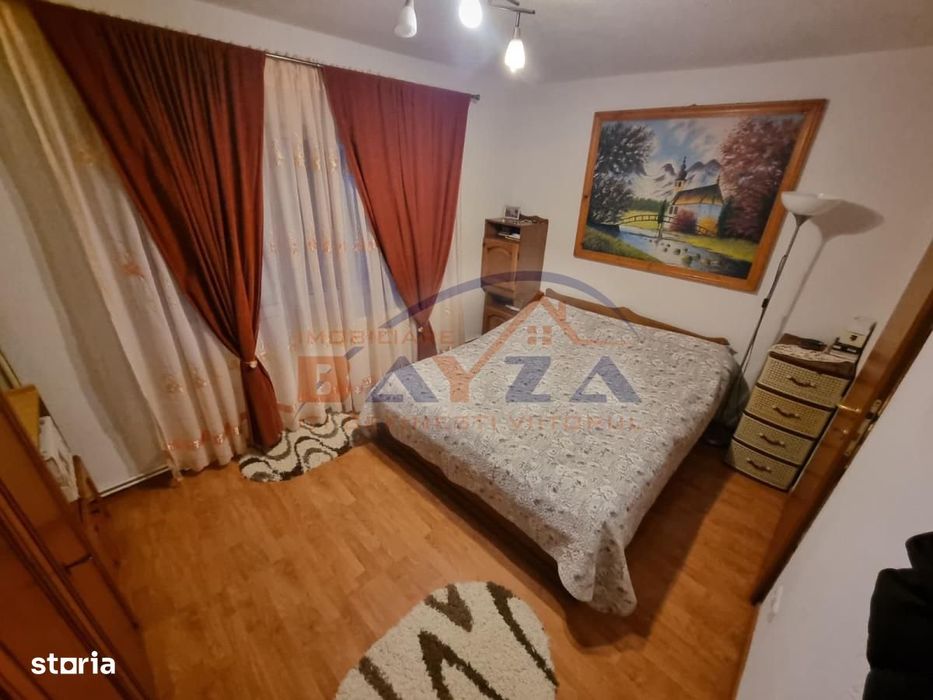 Vlad Tepes, apartament 4 camere, etaj 2, semimobilat si utilat
