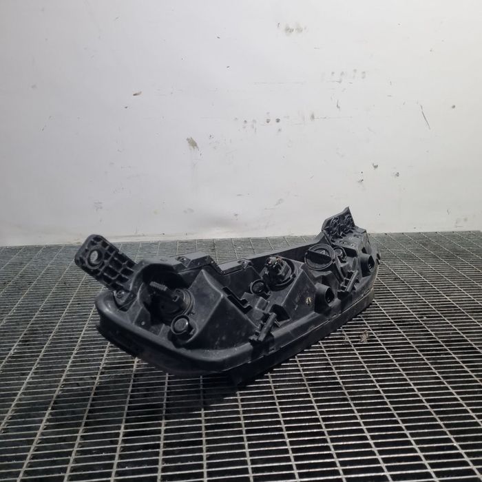 Far Stanga Hyundai Kona I 2017 - 2020 SUV 4 Usi (1413) LED SEMNALIZARE + POZITIE