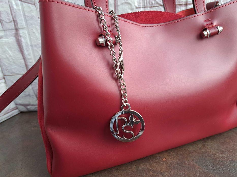 дамска чанта,малка червена чантичка-Нова!естествена кожа