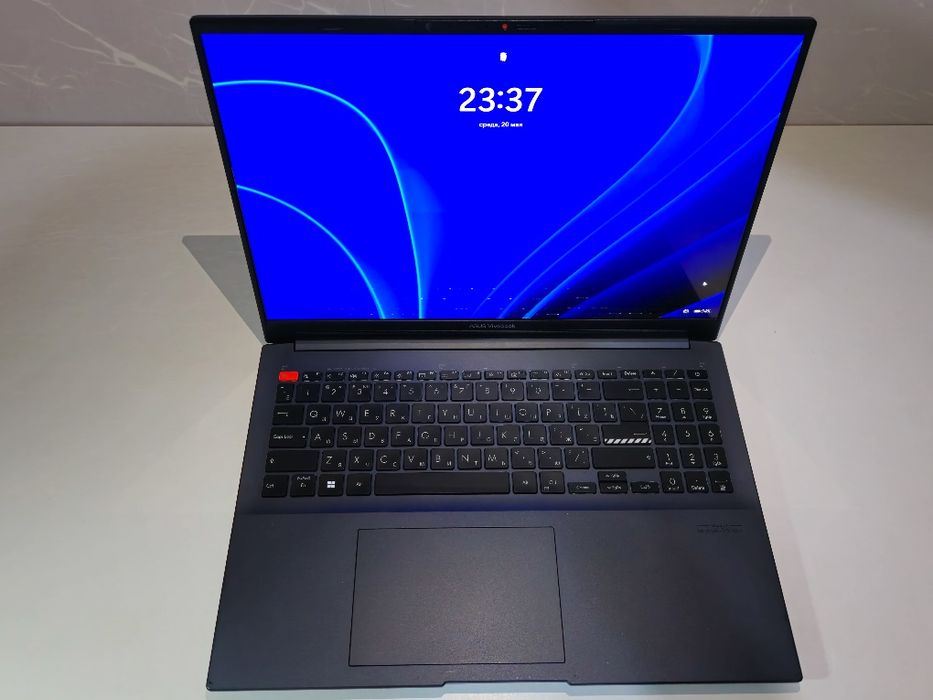 Ноутбук ASUS Vivobook Pro 16 OLED