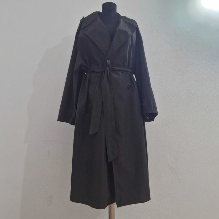 Trenci Zara cu eticheta