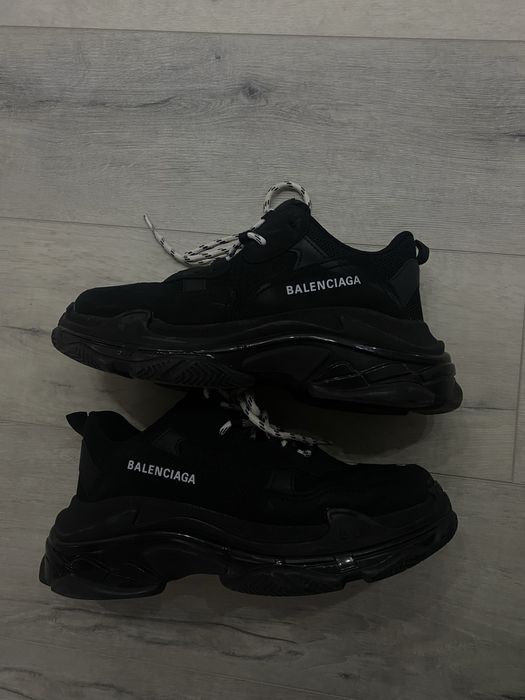 Balenciaga Triple S