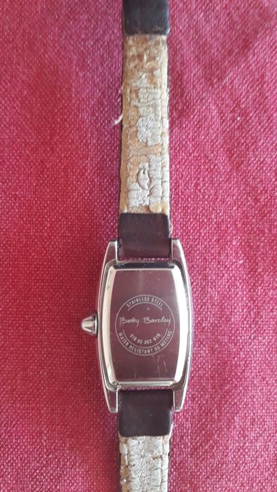 Дамски часовници