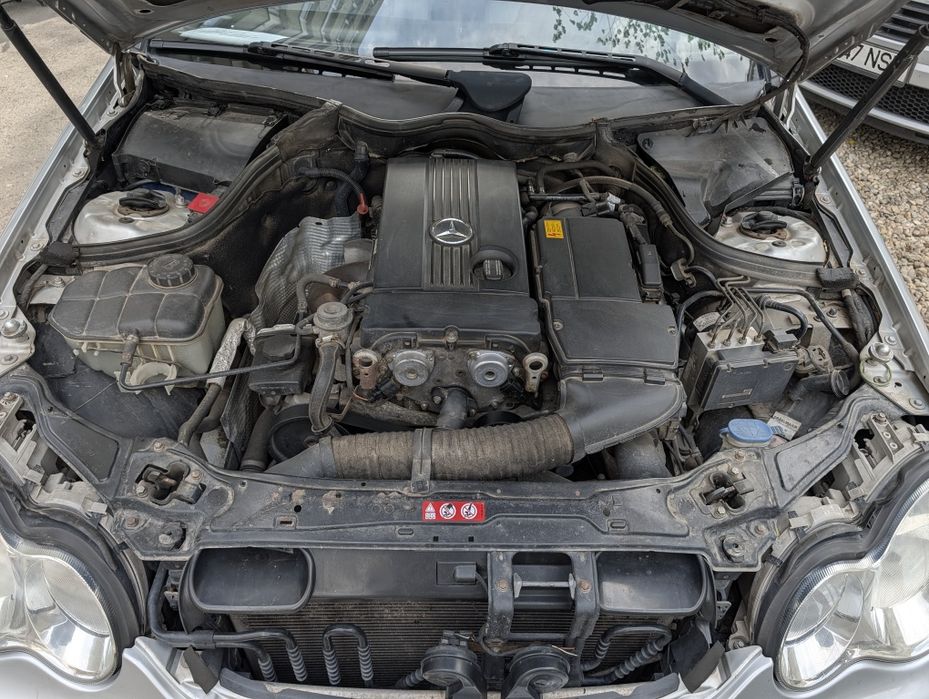 Mercedes-Benz C-Class

(W203) C 180 Kompressor