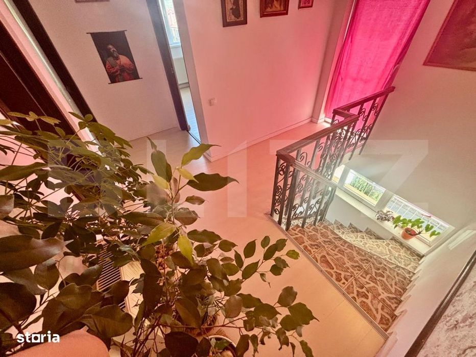 Apartament, 3 camere, 80 mp, 2 bai, parcare, zona Florilor