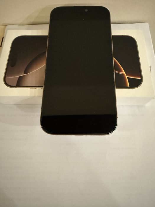 Iphone 16 Pro 256 с гаранция 9м+застраховка.