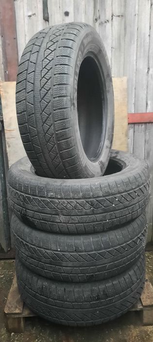 4 броя зимни гуми 235 60 18 дот22 7мм