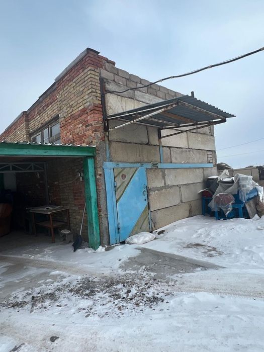 Продам большой коттеджный дом