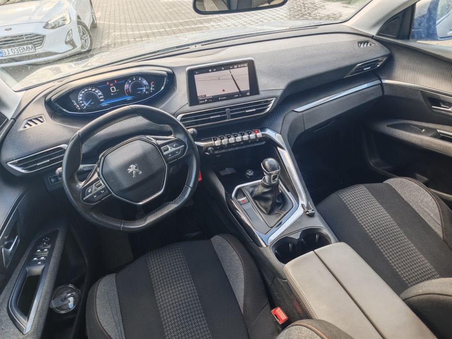 Peugeot 5008. 2020 euro 6