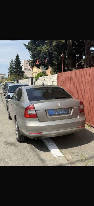 Vand Skoda Octavia 2 Facelift Laurin&Klement // 1.9 TDI masina personala 2009 luna 7 // 284.xxx KM masina intretinuta cu revizii si schimburi facute