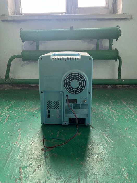 Автомобильный холодильник