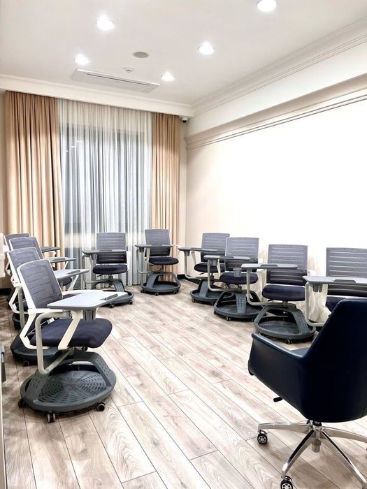 Аренда помещения Напротив Института Дипломатии, 228 м²