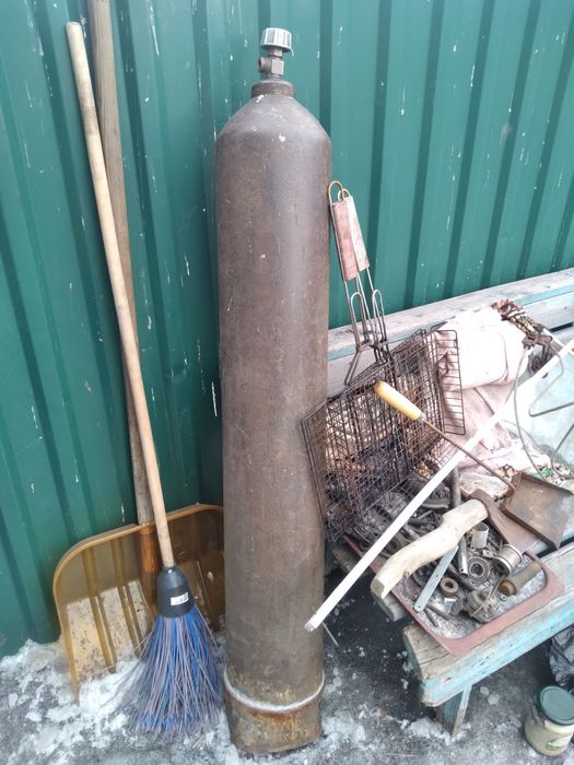 Продам кислородные баллоны и пропановские