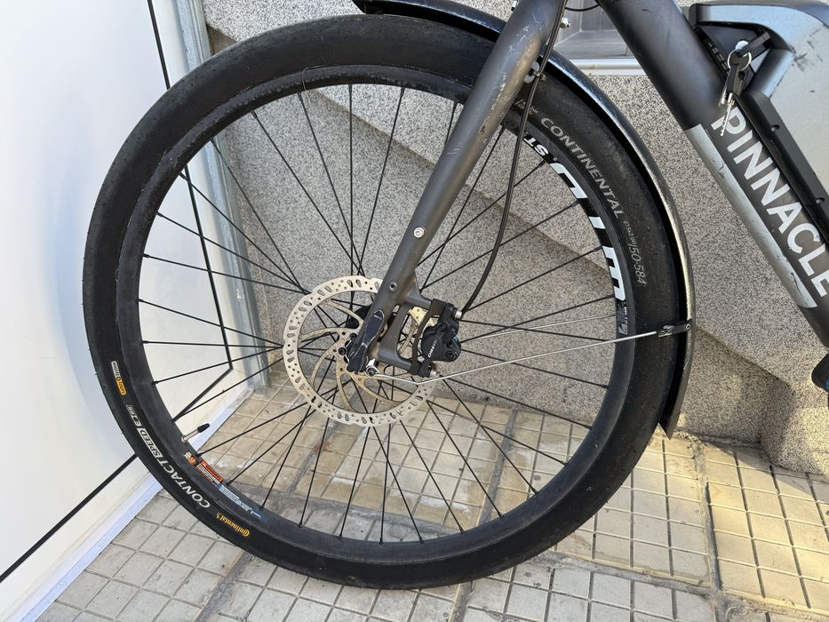 PINNANCLE Литиево-йонен електрически хибриден велосипед