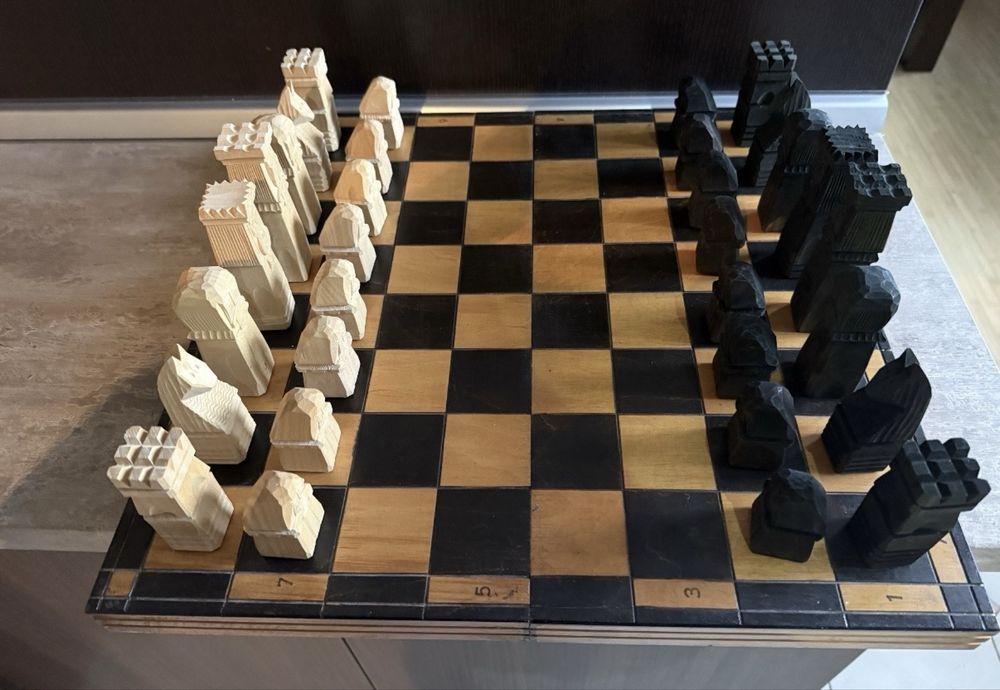 Joc de sah , impecabil