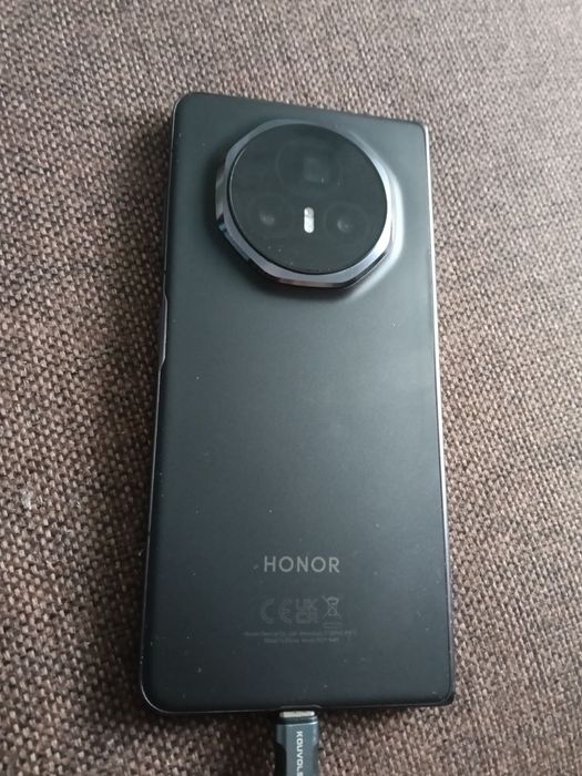 Schimb honor magic v3