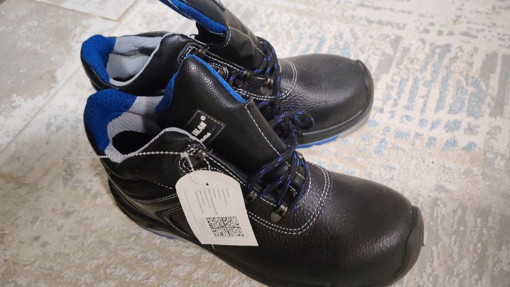 Ботинки демисезонные