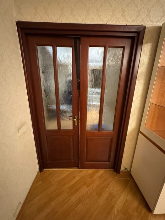 Двери из массива