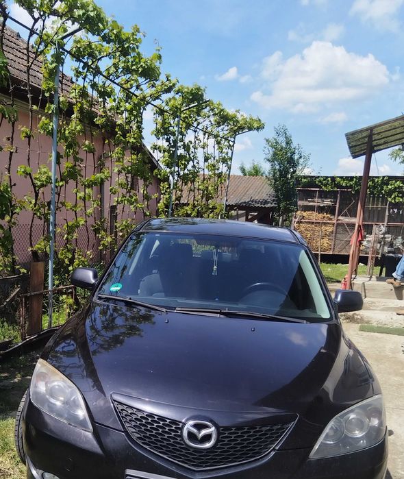 Mazda 3, anul 2005