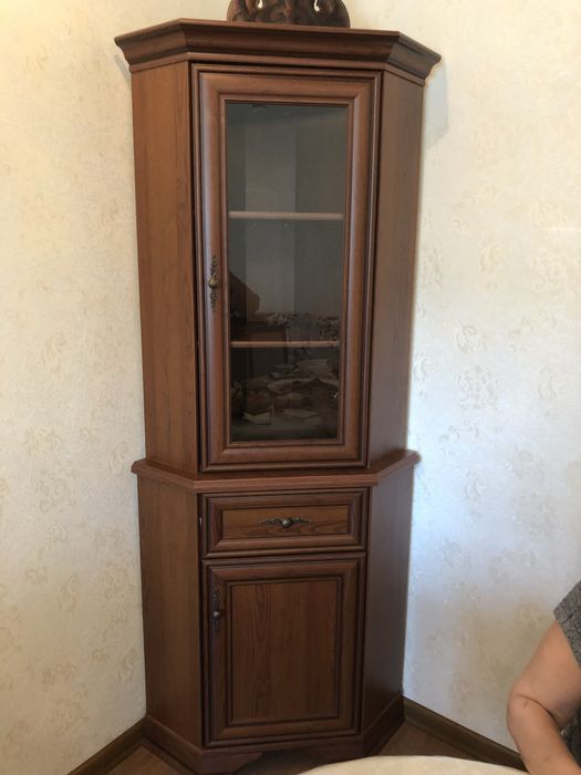 Продается мебель для гостиной и спален