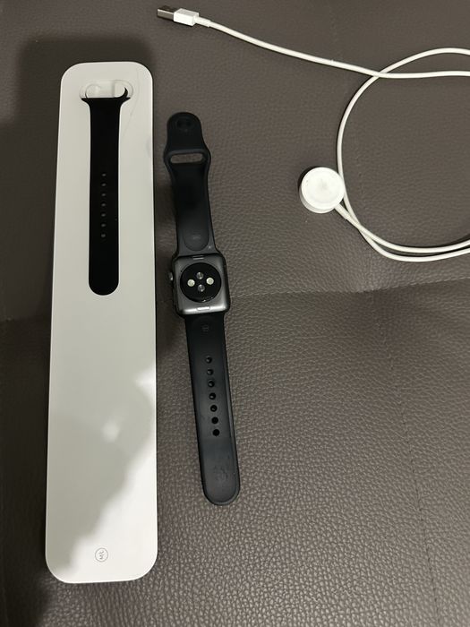Apple watch 2 поколение - эппл часы ручные черные