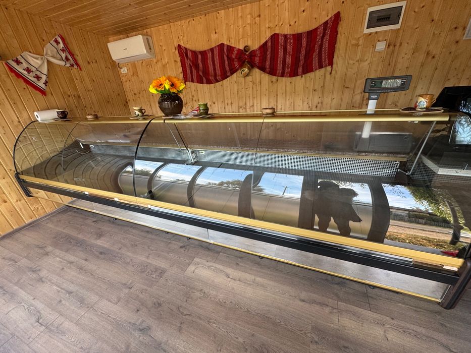 Vitrină frigorifica