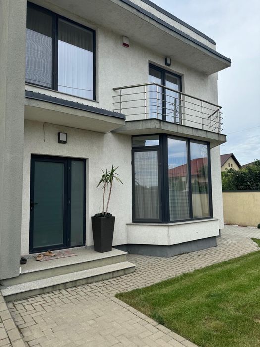 Casă duplex de vânzare – Sat Costi, Vânători