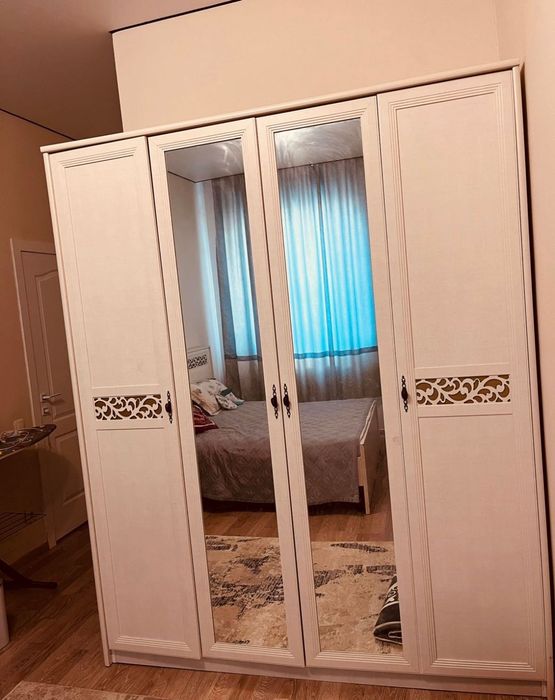 Шкаф для спальной комнаты