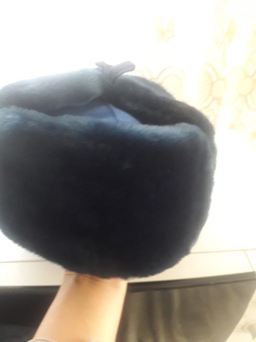 Продам шапку ушанку зимний.