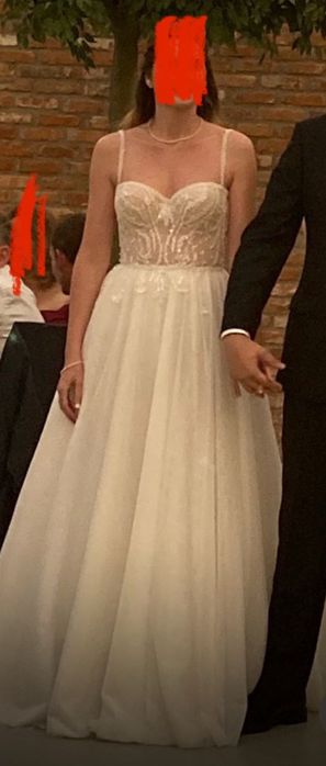 Rochie mireasă A style mărime 38 cu cerc și capa