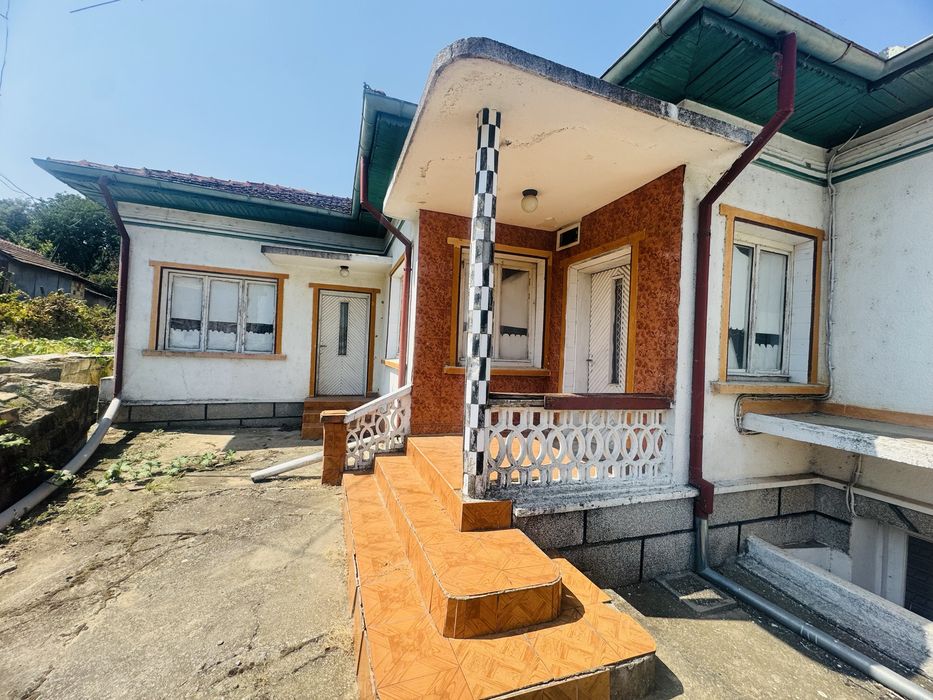 Къща в село Айдемир, община Силистра