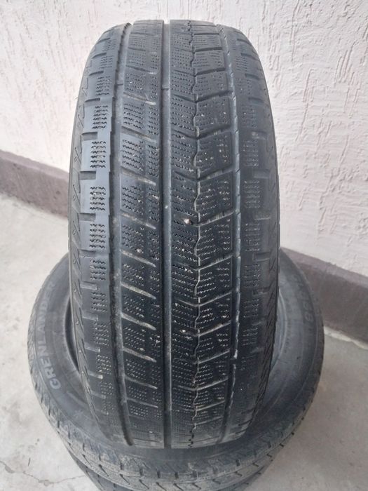 Шины зимние 215×55×17