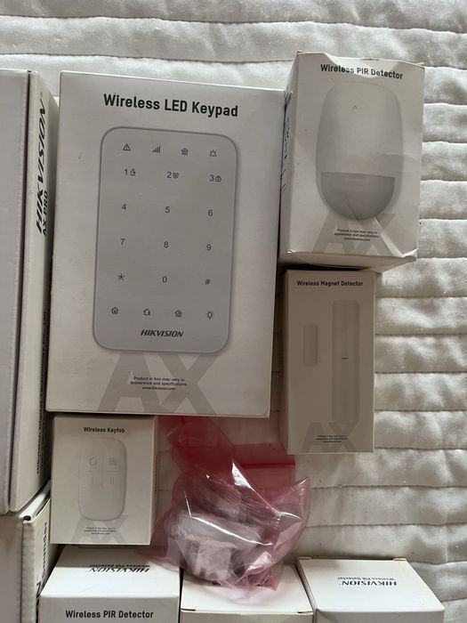 Kit sistem alarma antiefractie hikvision ax pro, wifi, gsm, 3g 4g