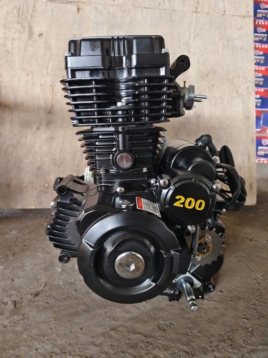 Мотор двигатель мотоцикла