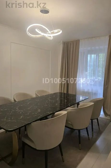 Стол, +6 стульев. 350 000 тг