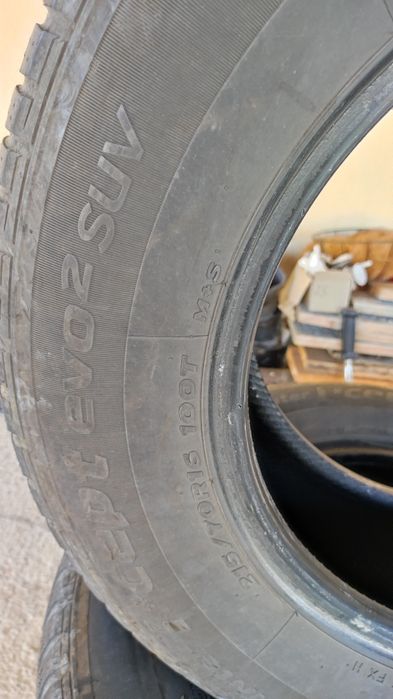 Anvelope 215 70 r16