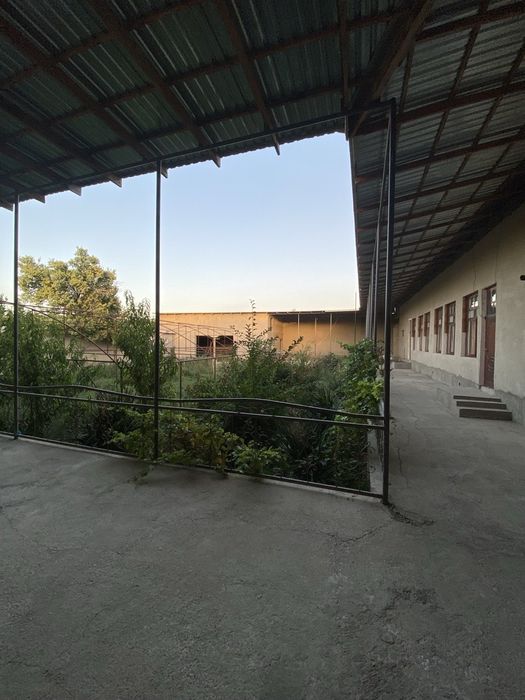 Uchastka sotiladi Evro remot qilingan.  Hfyfyftcfyxtxrfchvh