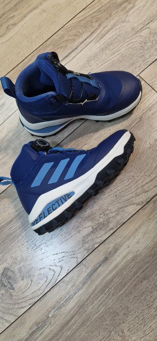 Маратонки Adidas, номер 32/33