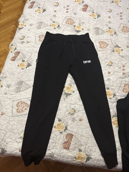 Продавам One Екип