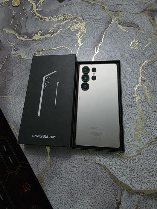 samsung galaxy s25ultra 12/256