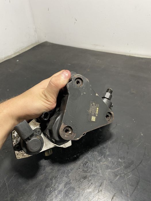 Pompa inalta presiune Mercedes C-class W203 2.2 cdi C220 C200