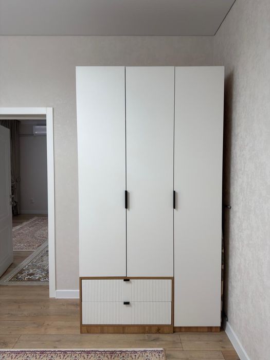 Продам спальный гарнитура