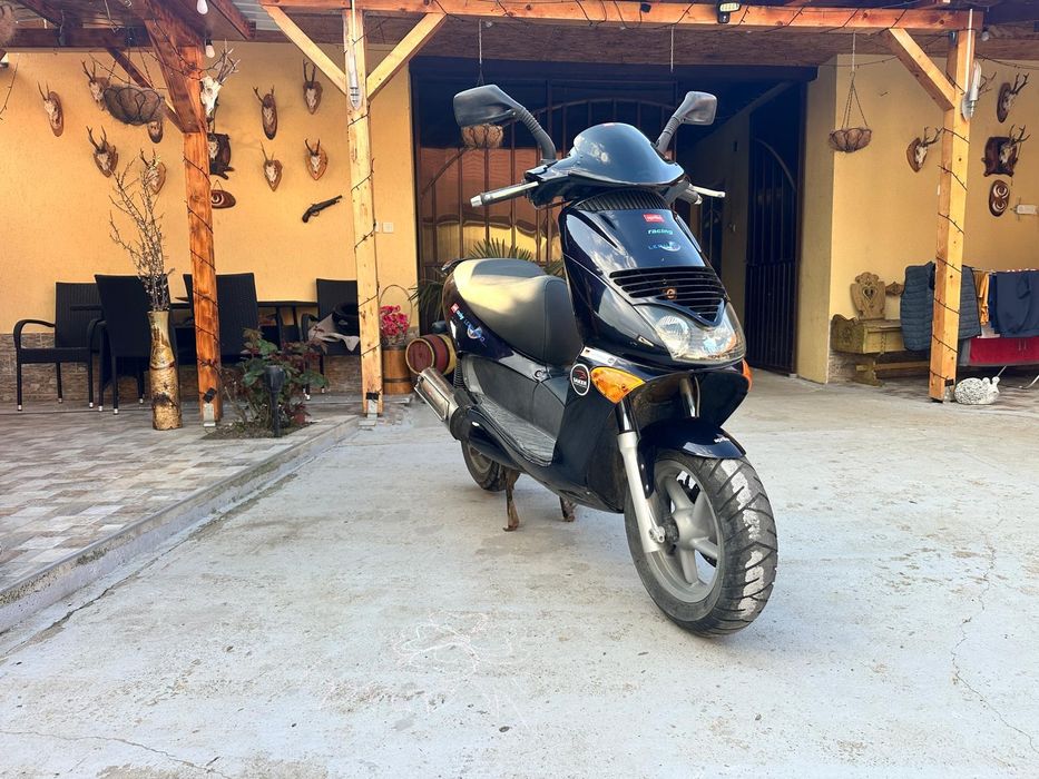 Scutere aduse din Germania