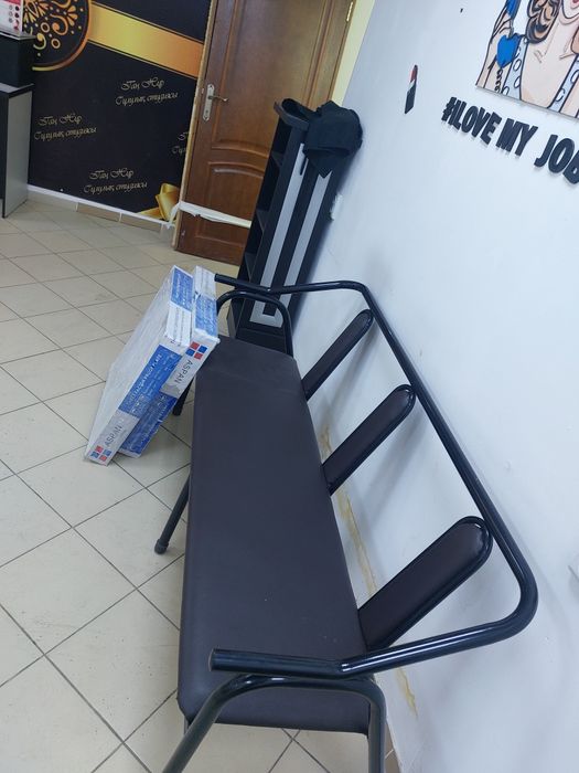 Шаштараз. Парикмахерской.